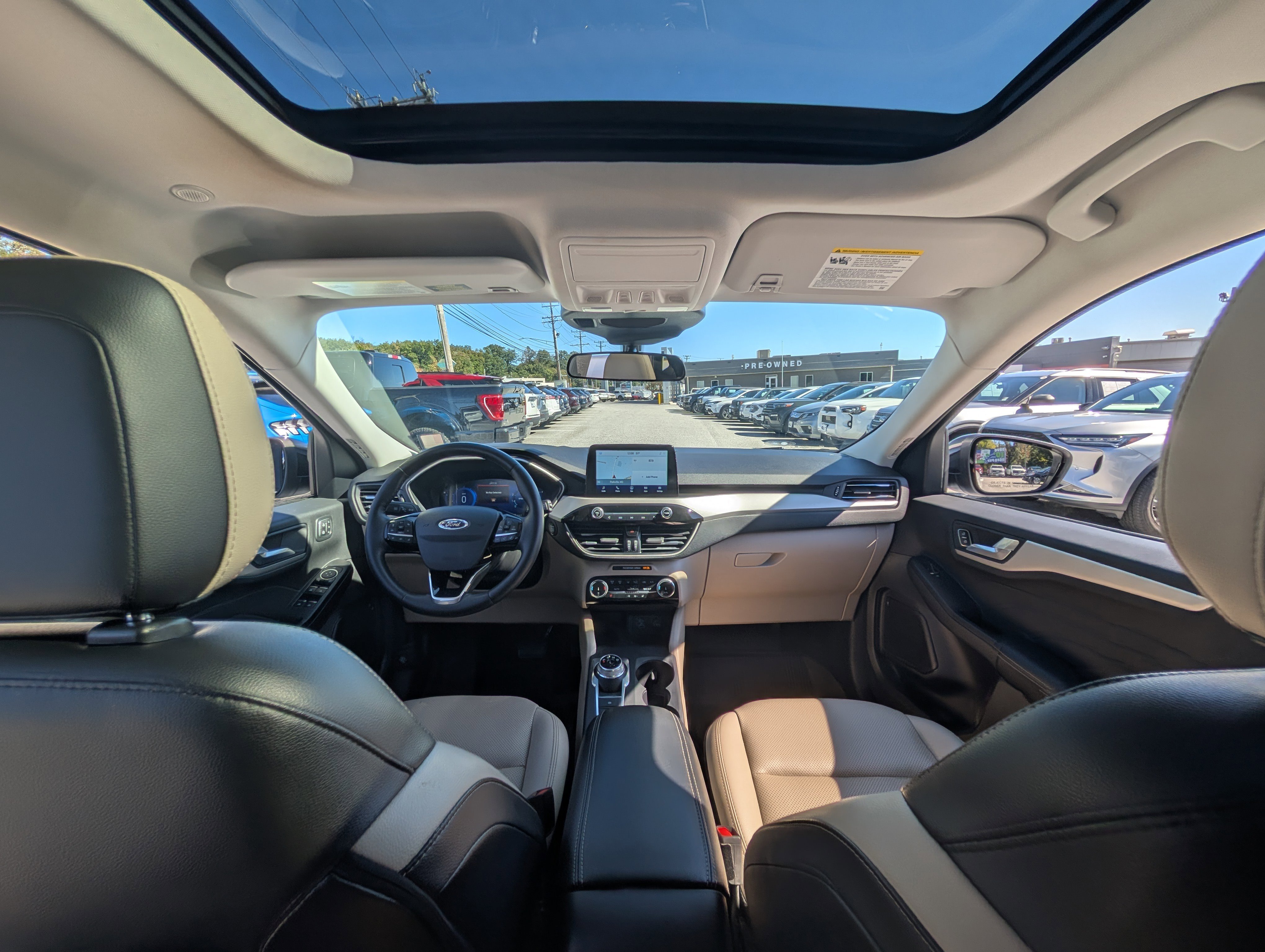 Certified 2022 Ford Escape SEL w/ Technology Package image 18