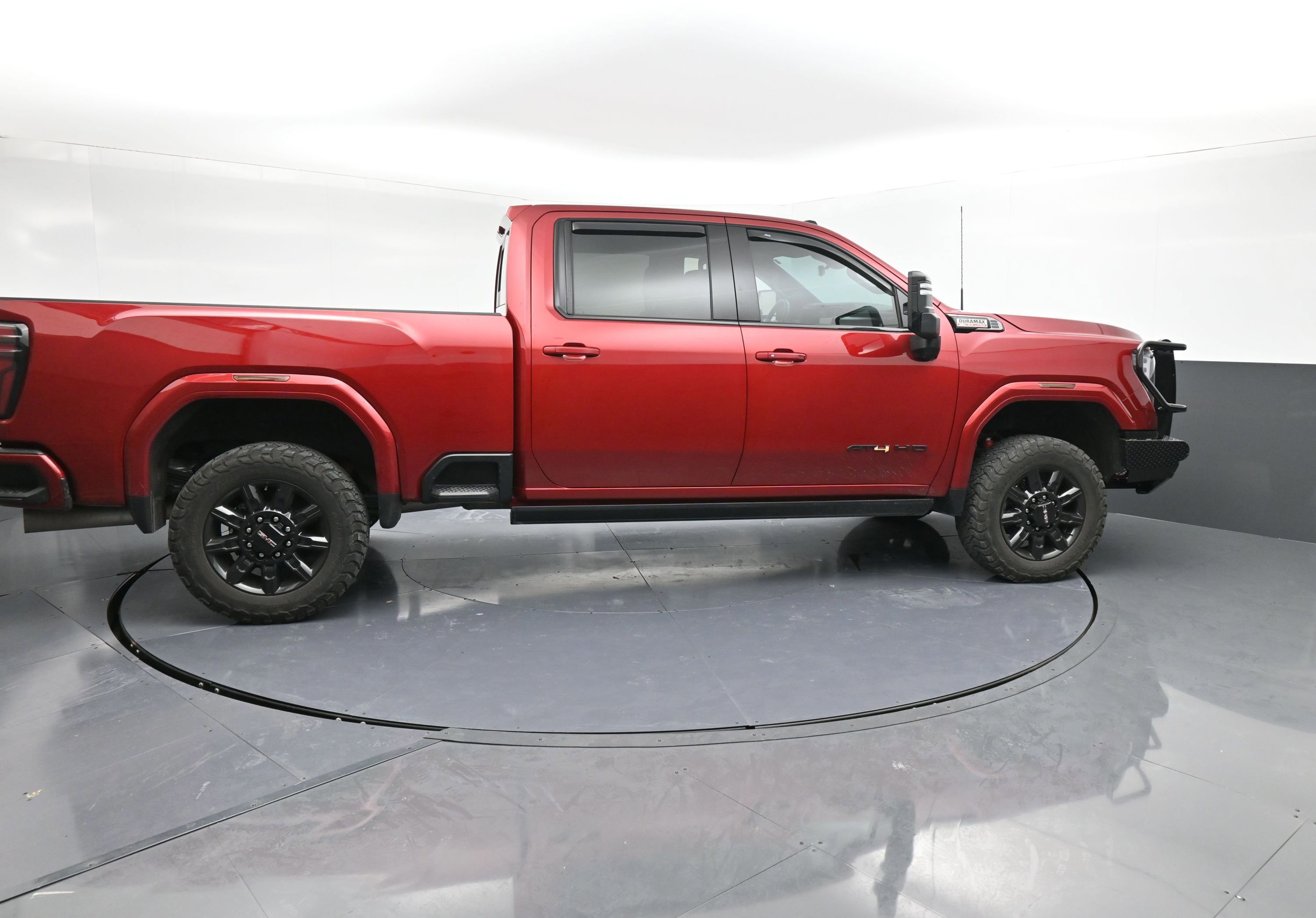 Used 2024 GMC Sierra 2500 AT4 w/ AT4 Premium Plus Package image 17