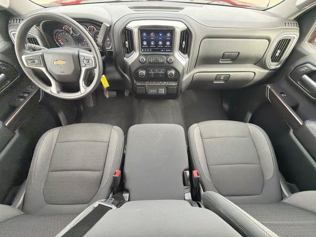 Used 2020 Chevrolet Silverado 1500 LT w/ LT Value Package AWD/4WD image 15