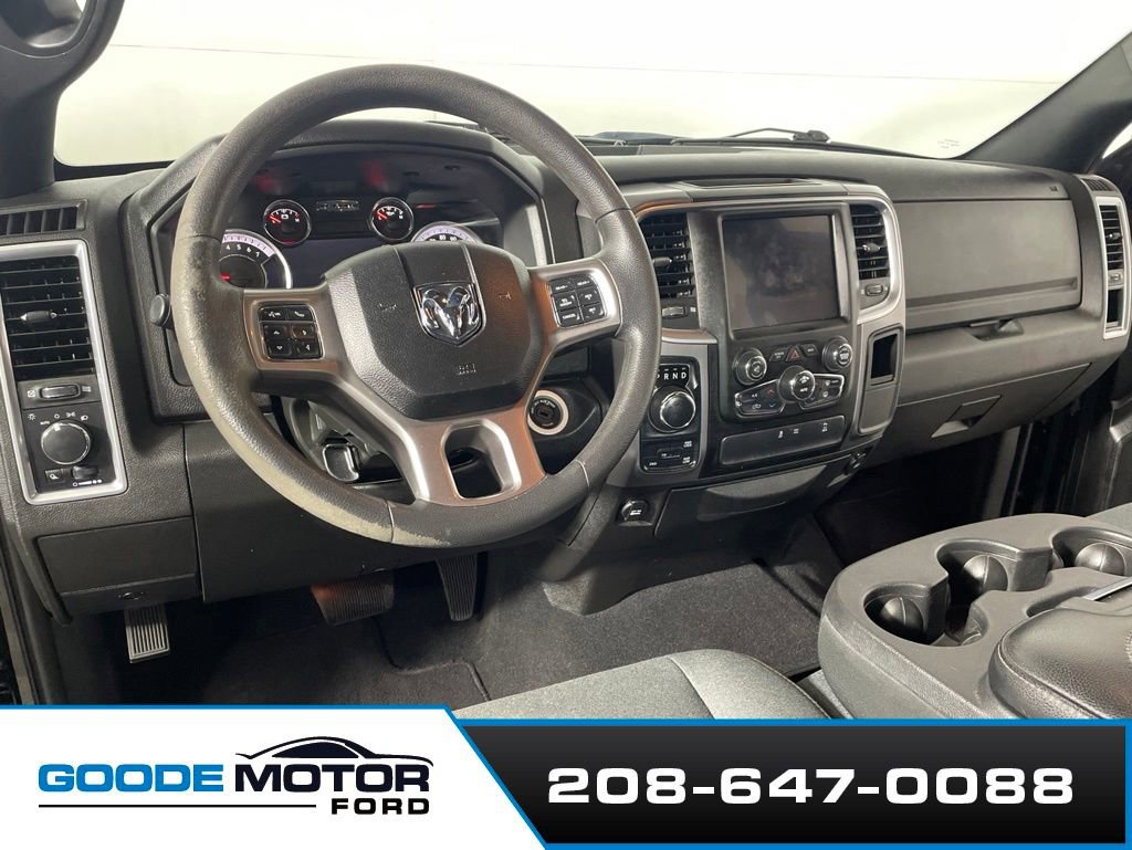 Used 2022 RAM 1500 Classic Warlock w/ Electronics Group AWD/4WD image 9