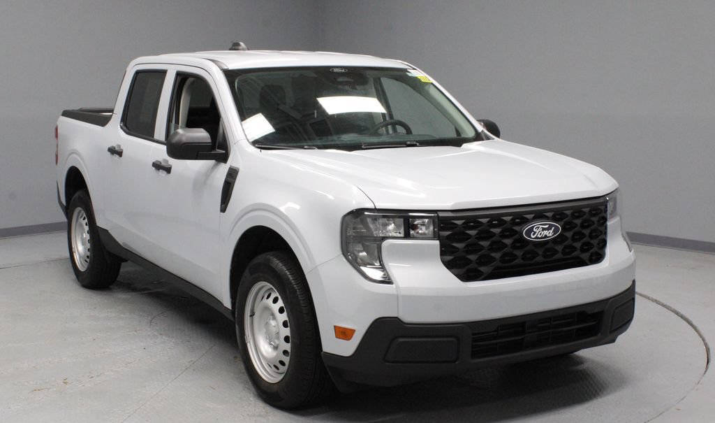 Certified 2026 Ford Maverick XL AWD/4WD image 1