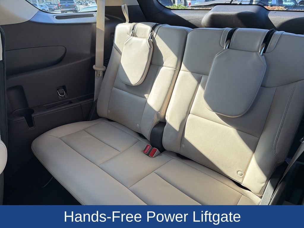 Certified 2020 Ford Explorer Platinum w/ Premium Technology Package image 15