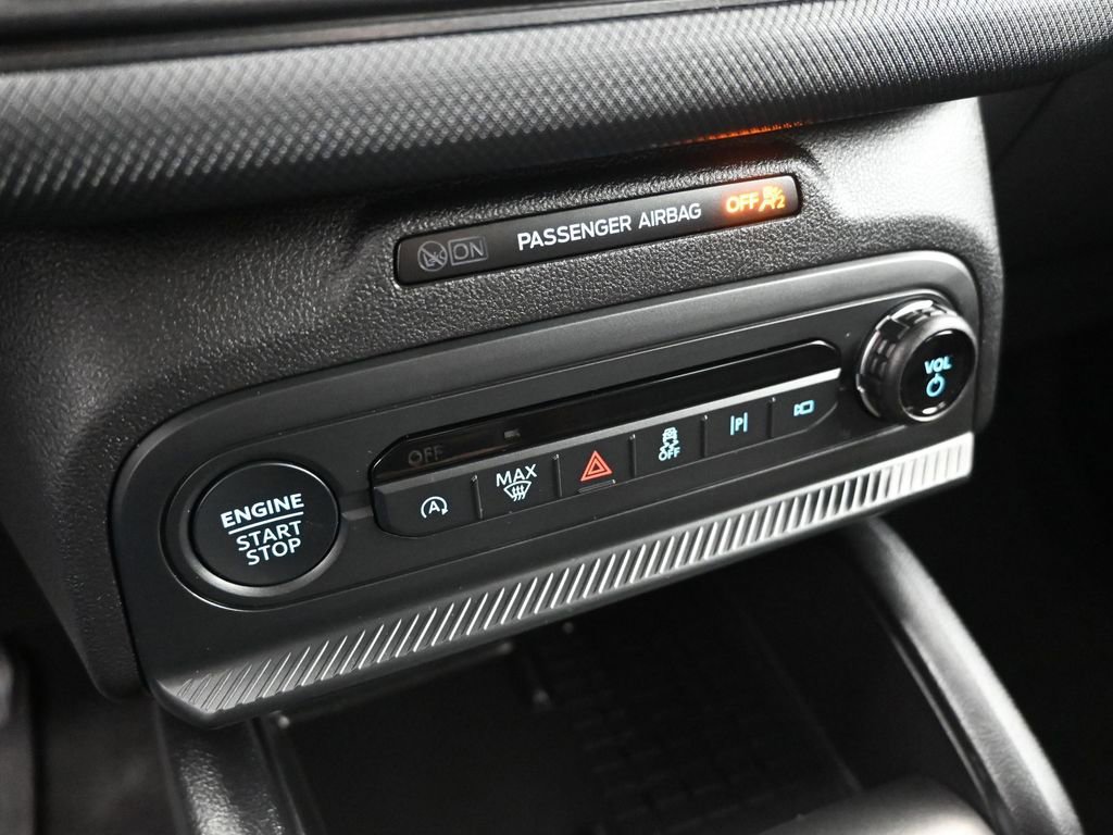 Certified 2025 Ford Bronco Sport Outer Banks w/ Outer Banks Tech Package+ image 17