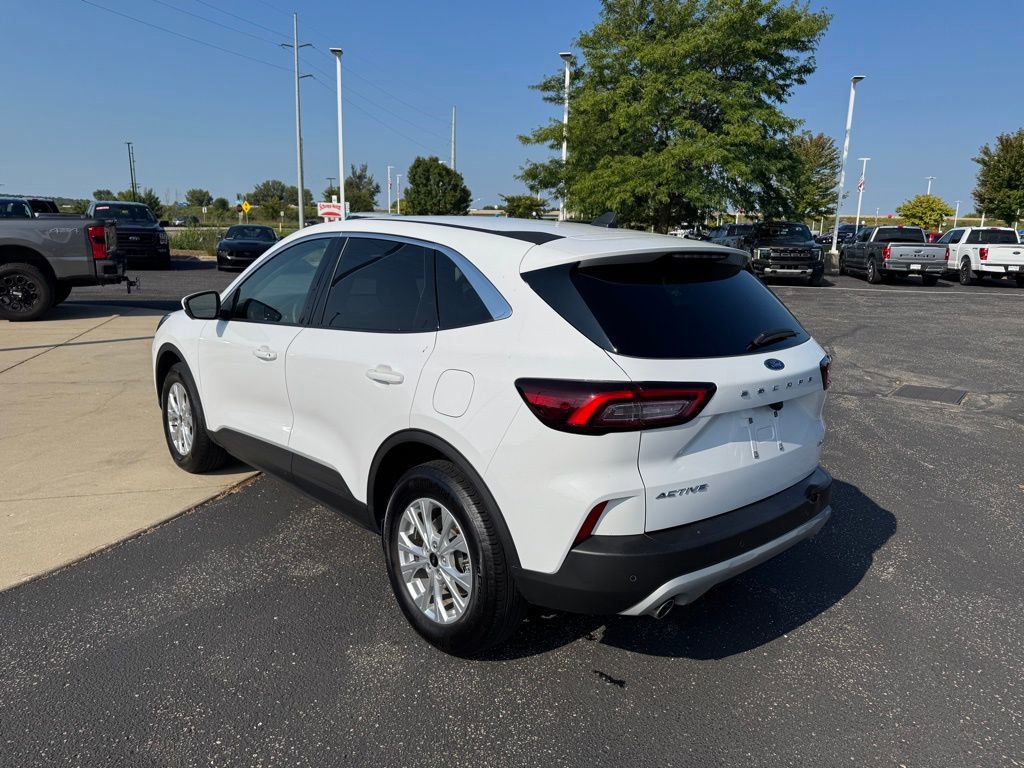 Certified 2023 Ford Escape Active w/ Tech Pack #2 image 5