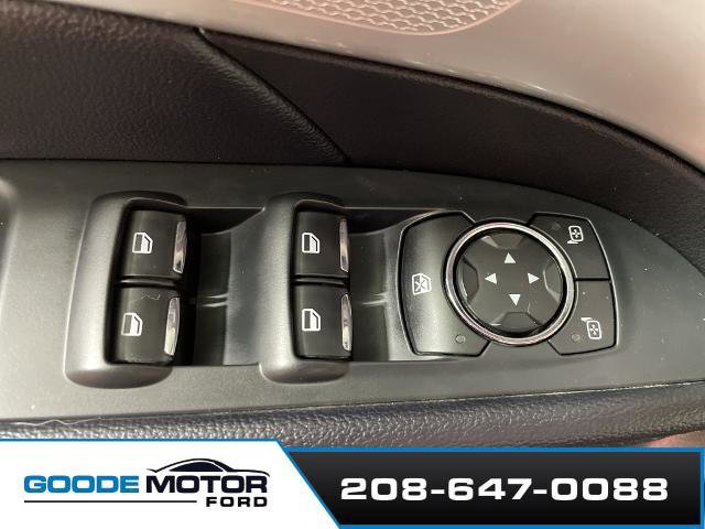 Certified 2017 Ford Explorer XLT w/ Equipment Group 202A image 9