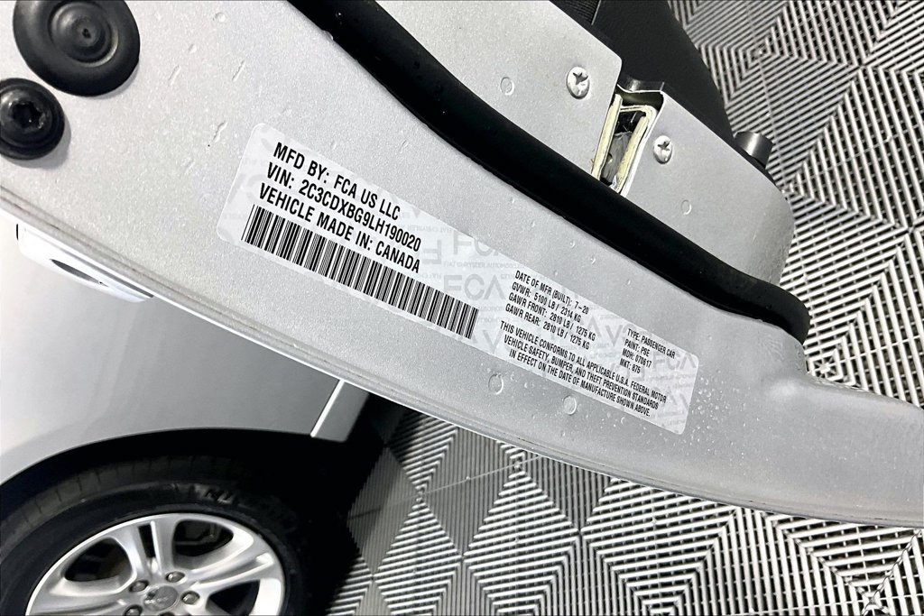 Used 2020 Dodge Charger SXT RWD image 32