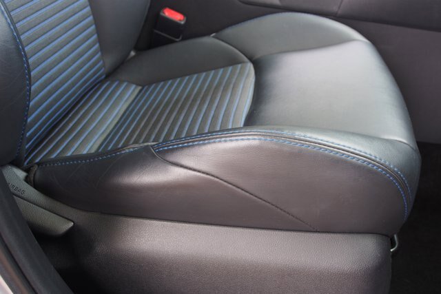 Used 2019 Toyota RAV4 XSE w/ XSE Weather Package AWD/4WD image 12