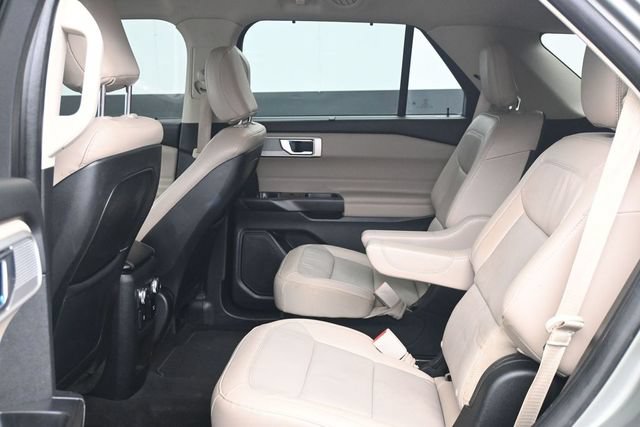 Certified 2020 Ford Explorer Limited AWD/4WD image 6