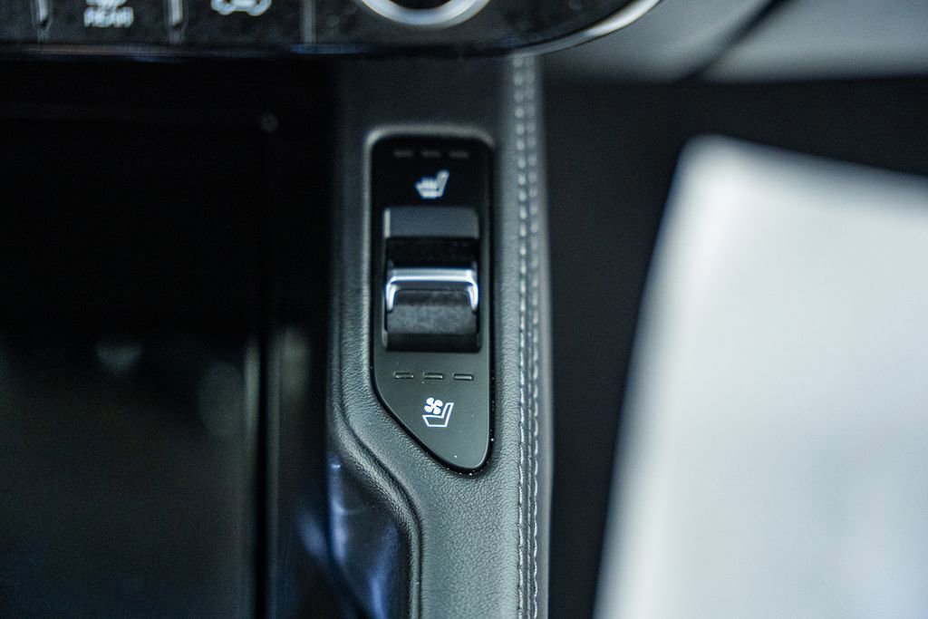 Used 2021 Kia Telluride EX w/ EX Premium Package image 24