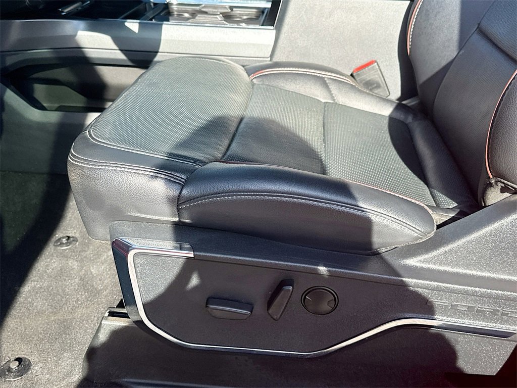 Certified 2023 Ford F350 Lariat w/ Lariat Ultimate Package image 10
