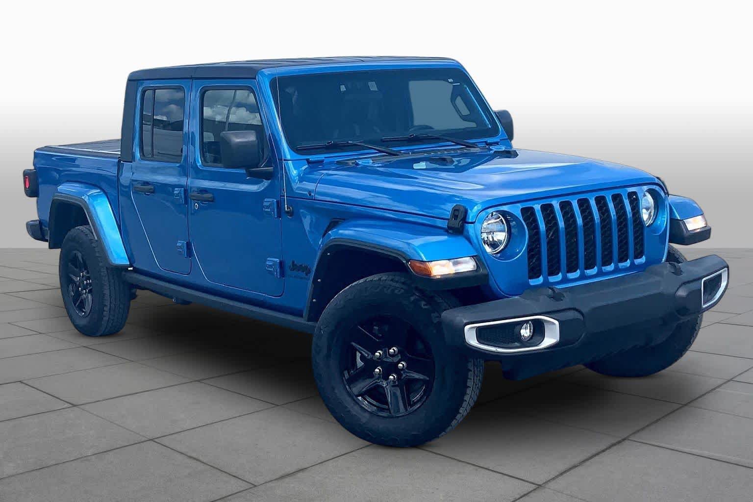 Used 2021 Jeep Gladiator Sport AWD/4WD image 3