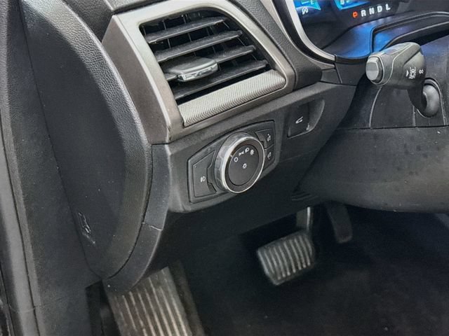 Certified 2020 Ford Fusion SE w/ Equipment Group 151A FWD image 10