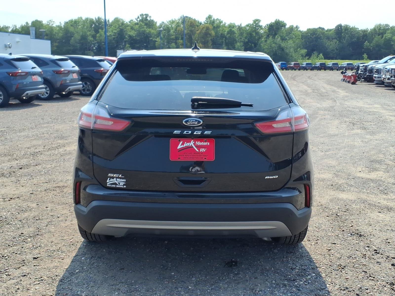 Certified 2024 Ford Edge SEL AWD/4WD image 4