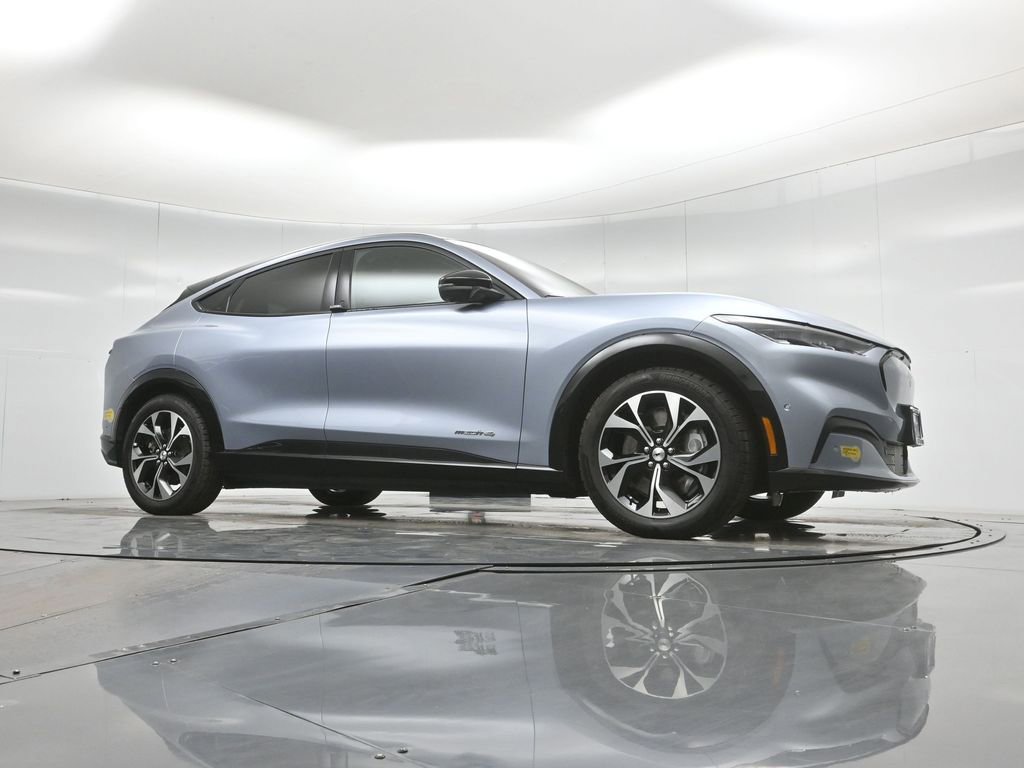 Certified 2022 Ford Mustang Mach-E Premium image 46