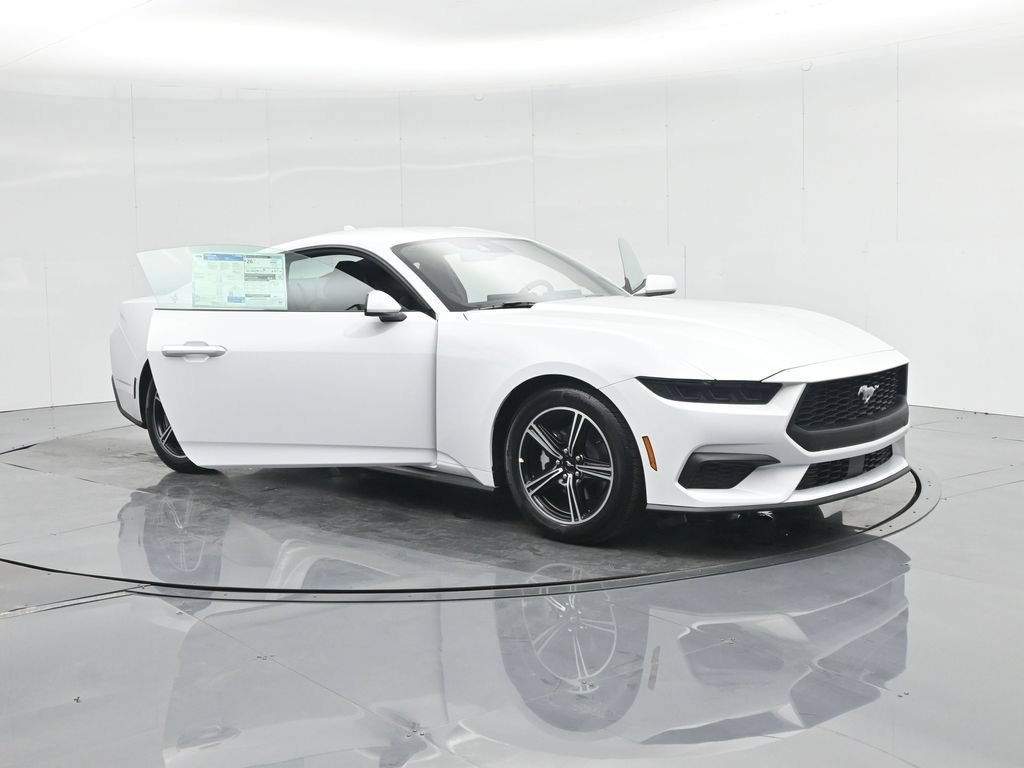 Certified 2025 Ford Mustang Coupe RWD image 31