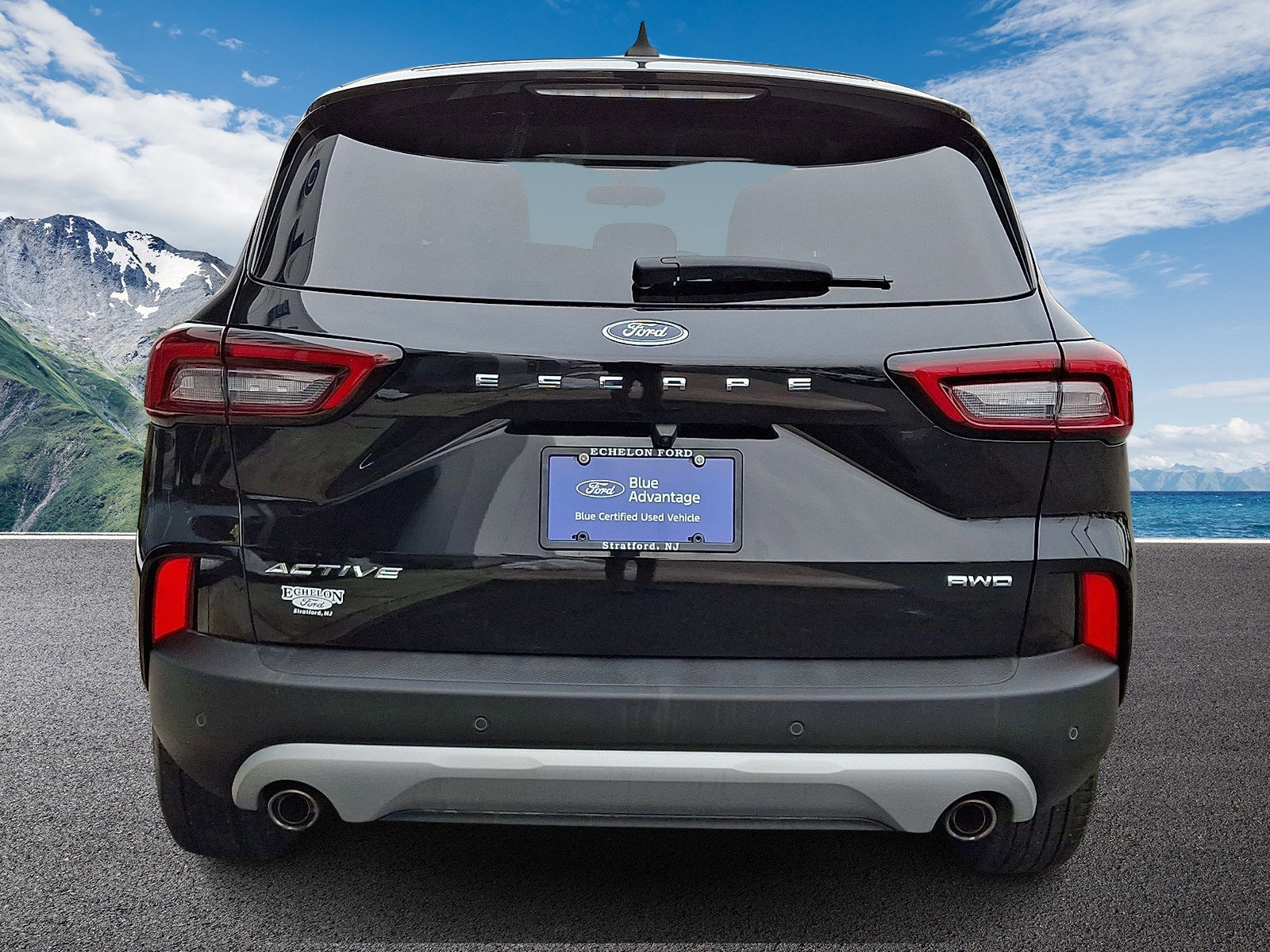 Certified 2023 Ford Escape Active w/ Tech Pack #2 image 3