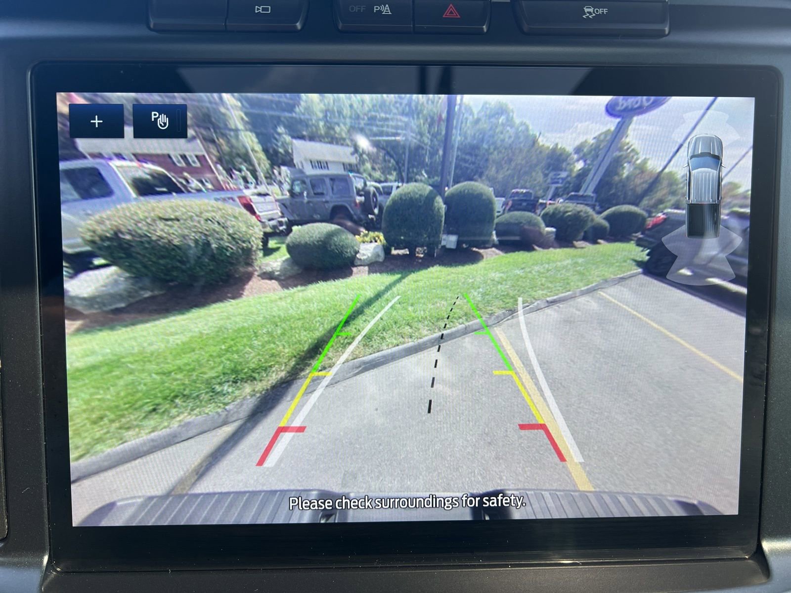 Certified 2022 Ford F150 Lariat w/ Equipment Group 502A High image 37