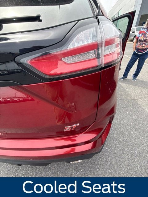 Certified 2019 Ford Edge ST w/ Equipment Group 401A AWD/4WD image 10