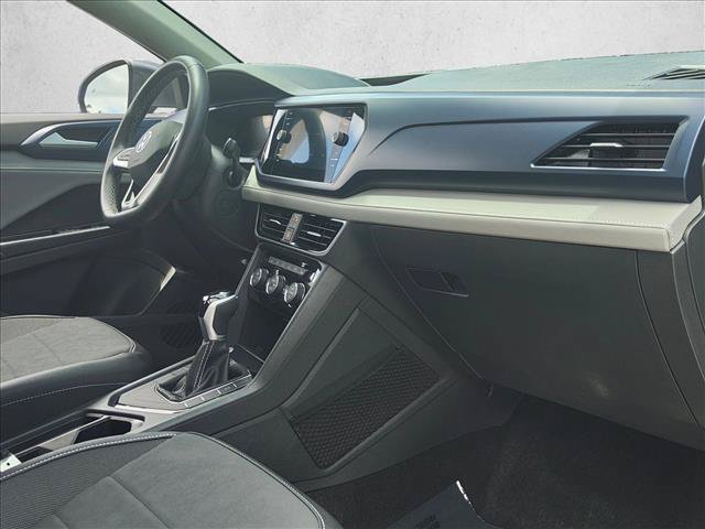 Used 2024 Volkswagen Taos SE FWD image 20