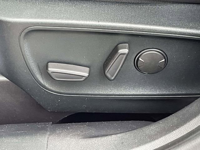 Certified 2020 Ford Escape SEL image 18