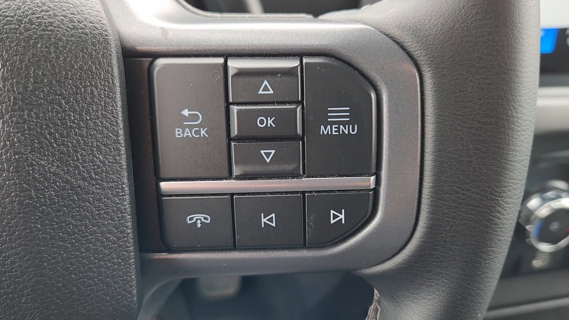 Certified 2025 Ford F150 XLT w/ Equipment Group 301A Standard image 13