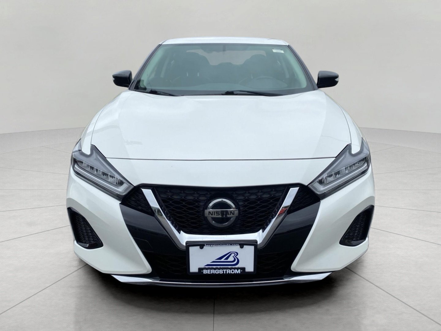 Used 2019 Nissan Maxima 3.5 SV w/ Floor Mat Group FWD image 4