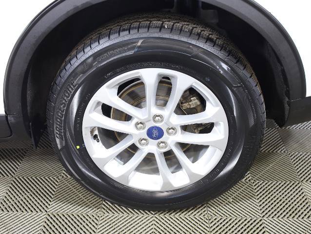 Certified 2020 Ford Escape SE image 21