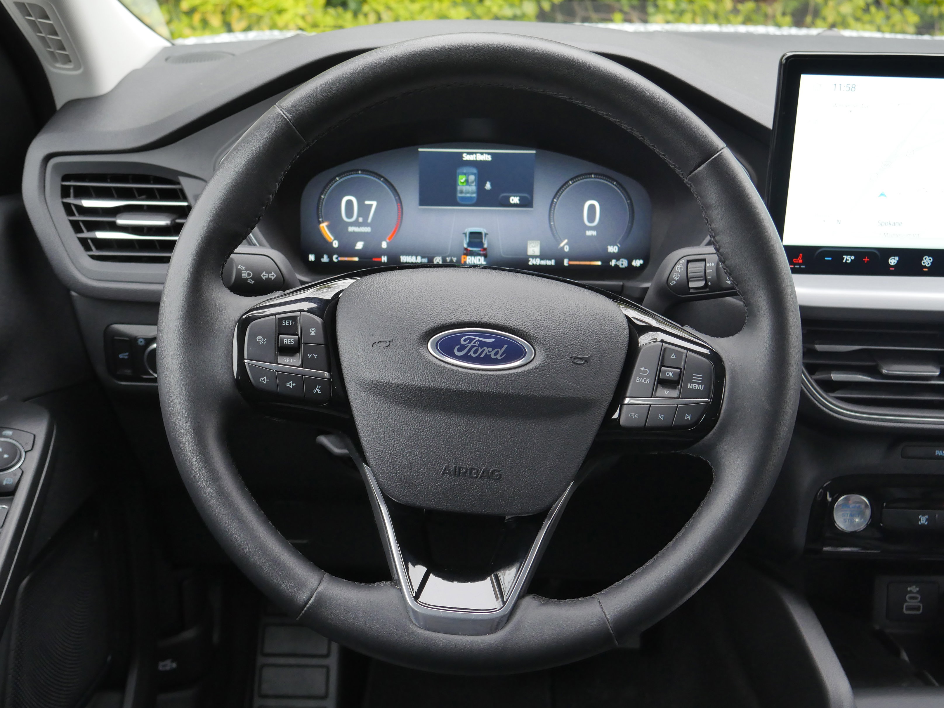 Certified 2025 Ford Escape Platinum AWD/4WD image 12