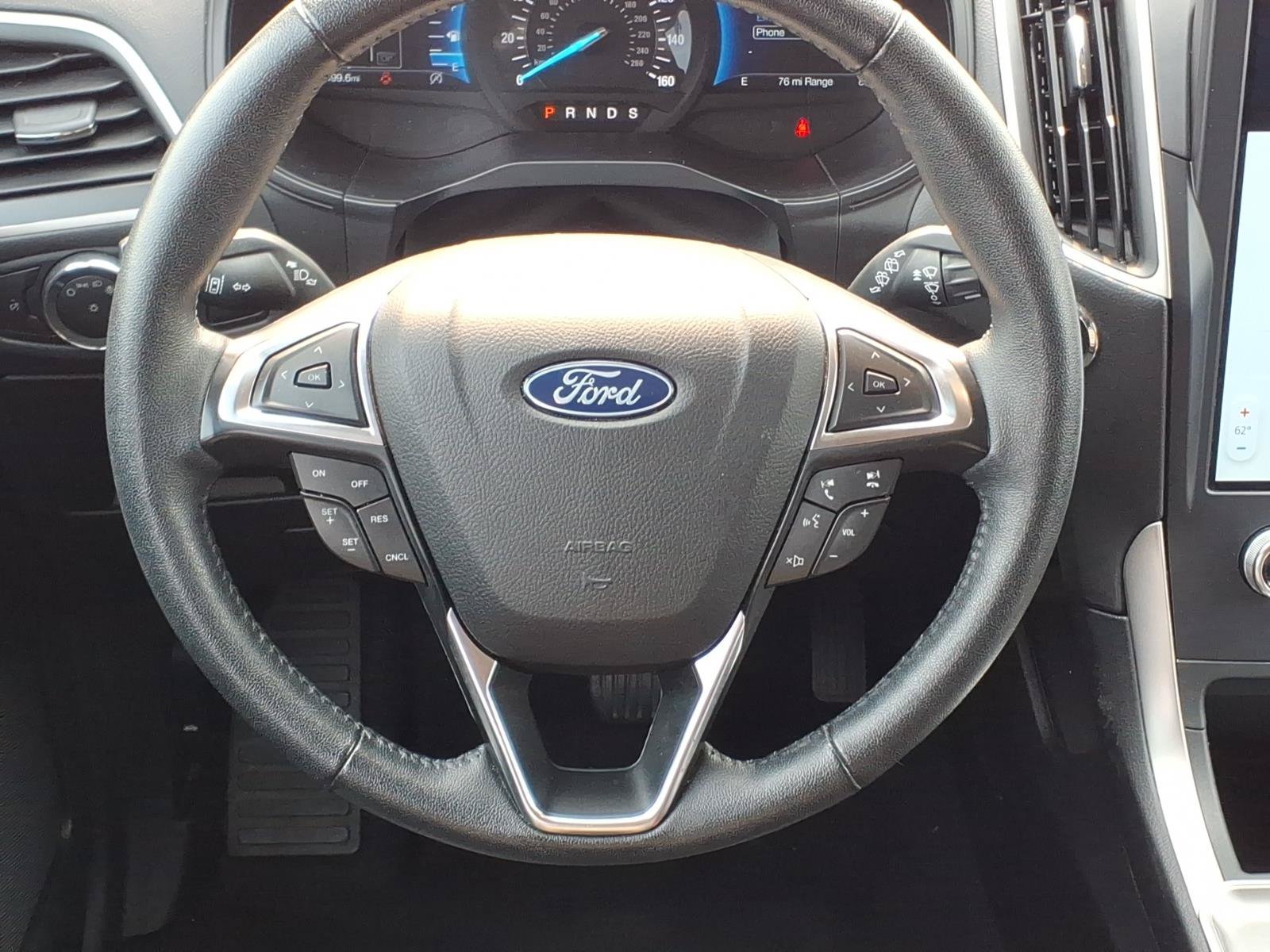 Certified 2024 Ford Edge SEL AWD/4WD image 14