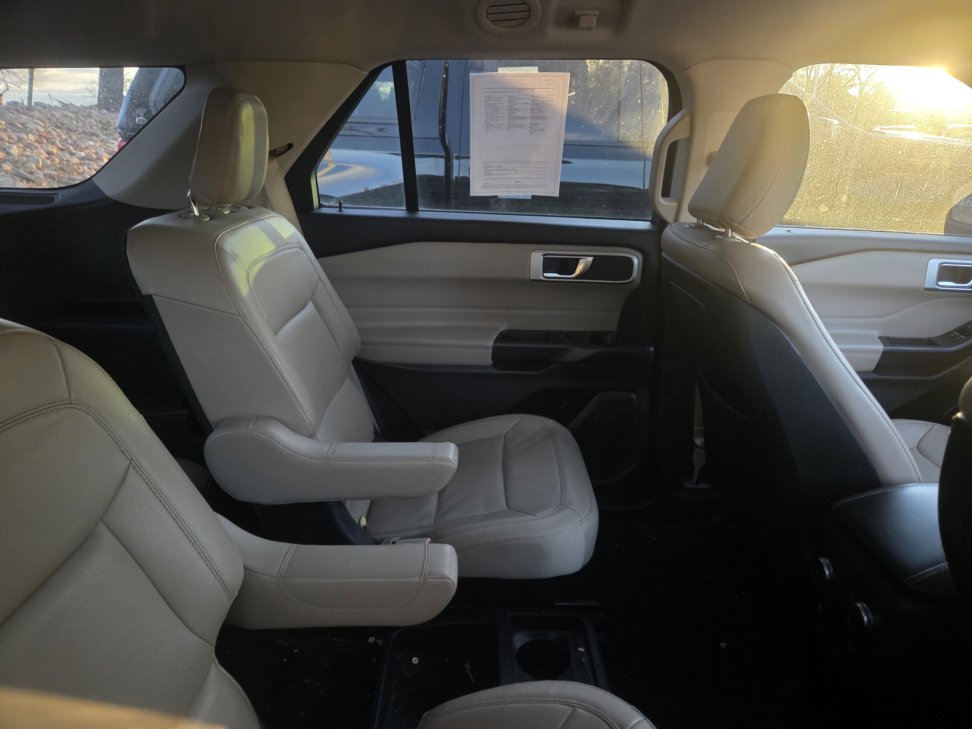 Certified 2020 Ford Explorer XLT w/ Equipment Group 202A image 17