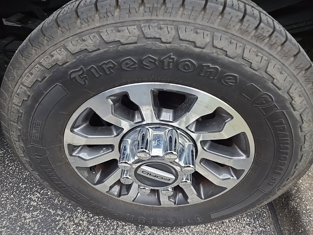 Certified 2022 Ford F350 Lariat image 8