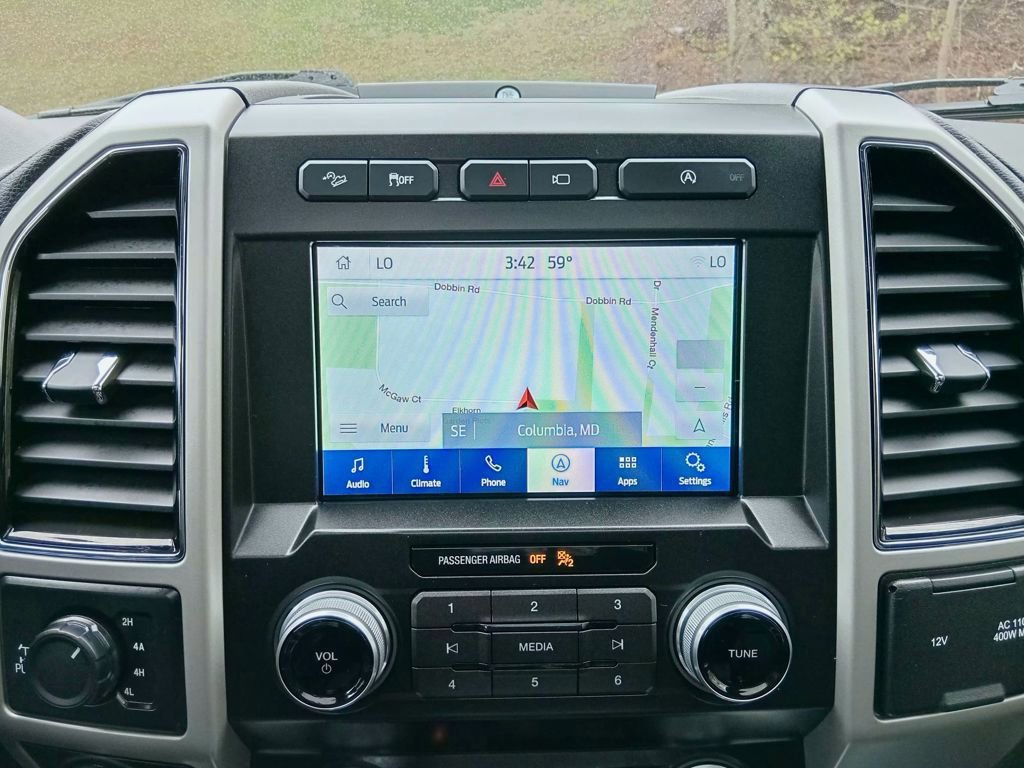 Certified 2019 Ford F150 Lariat w/ Equipment Group 502A Luxury image 23