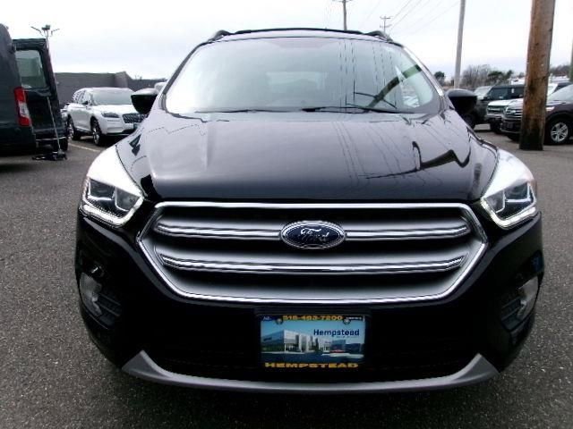 Certified 2017 Ford Escape SE w/ Equipment Group 201A image 6