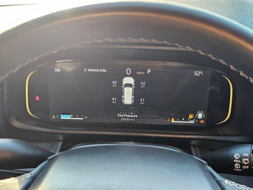 Used 2024 Jeep Wagoneer Series II image 18