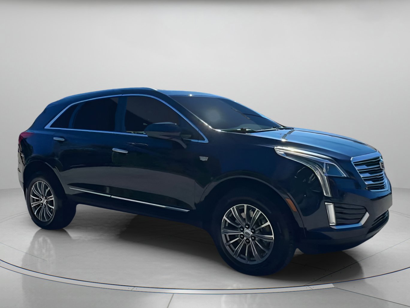 Used 2017 Cadillac XT5 Luxury w/ Driver Awareness Package image 31