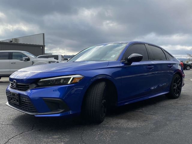 Used 2023 Honda Civic Sport image 8