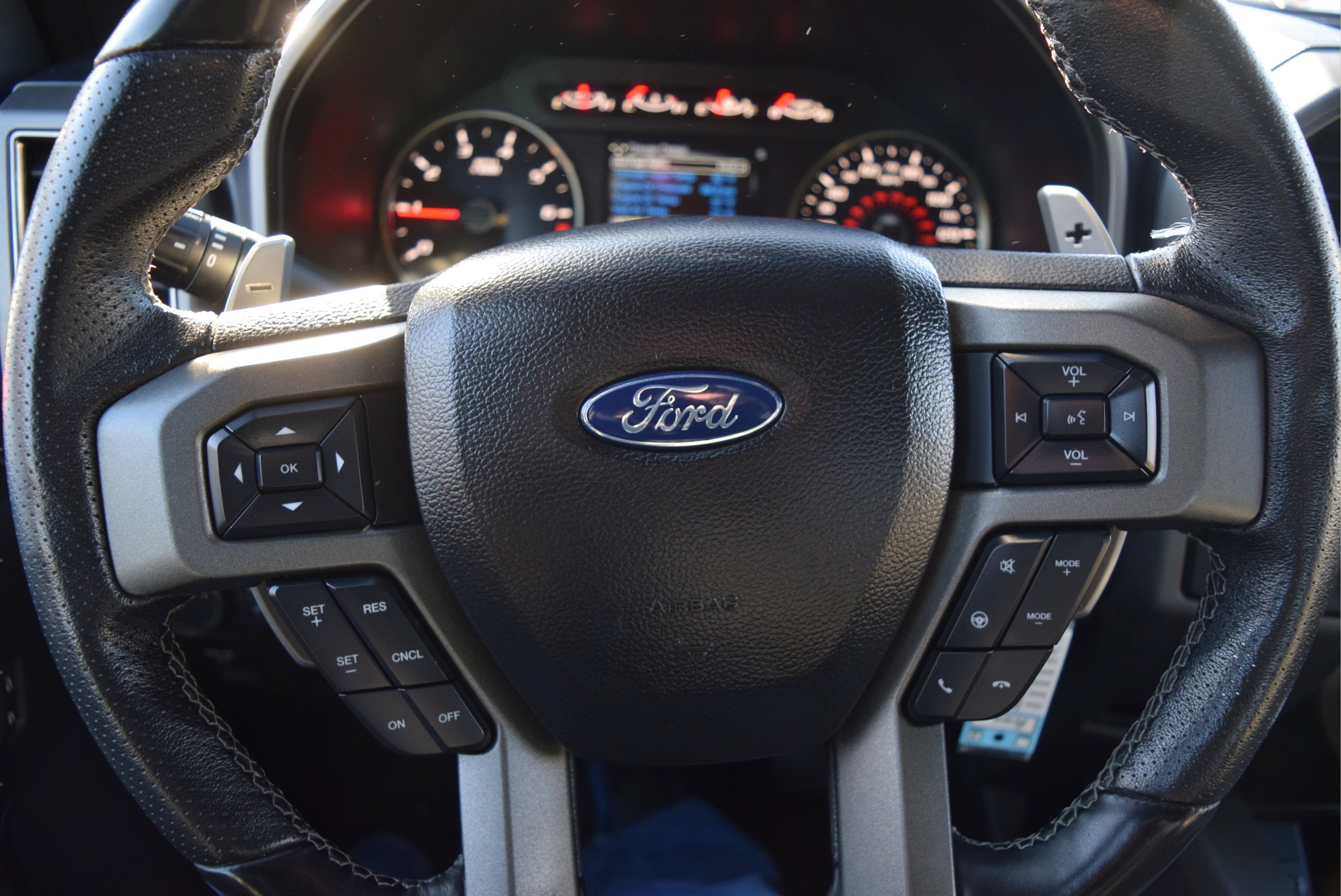 Certified 2020 Ford F150 Raptor image 12