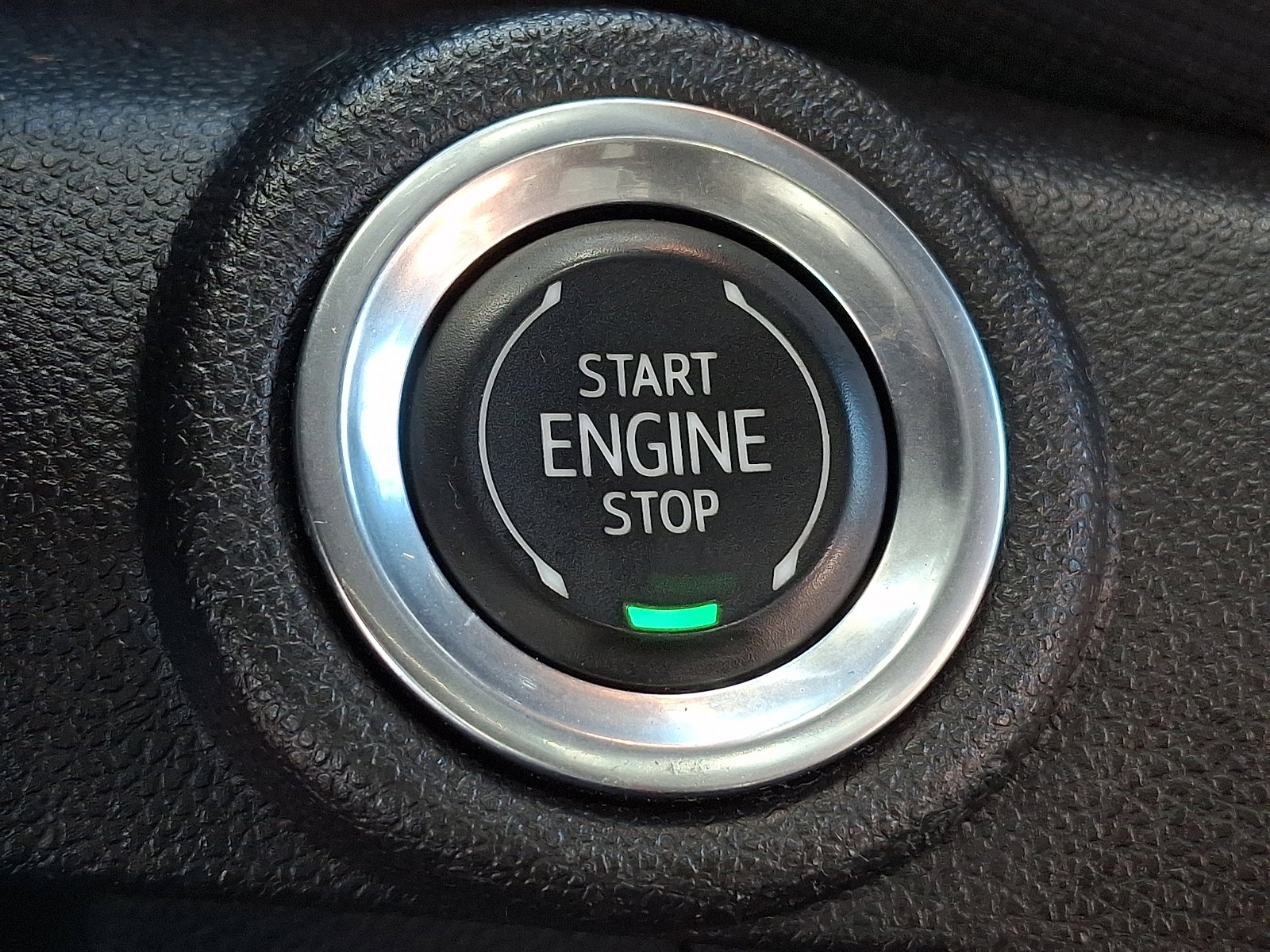 Used 2021 Chevrolet TrailBlazer RS w/ Convenience Package image 32