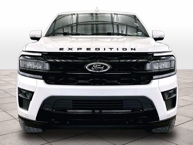 Certified 2022 Ford Expedition Max Limited AWD/4WD image 3