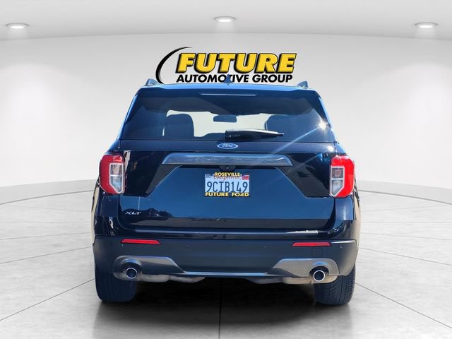 Certified 2021 Ford Explorer XLT w/ Equipment Group 202A RWD image 5