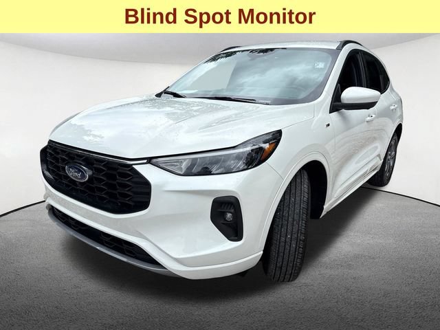 Certified 2023 Ford Escape ST-Line Select w/ Tech Pack #2 AWD/4WD image 6