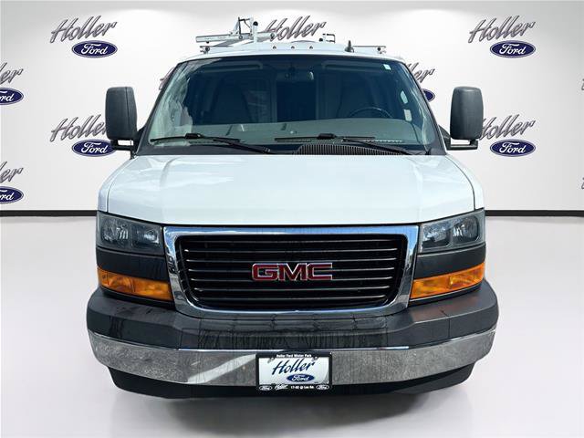 Used 2023 GMC Savana 3500 w/ Power Convenience Package RWD image 2