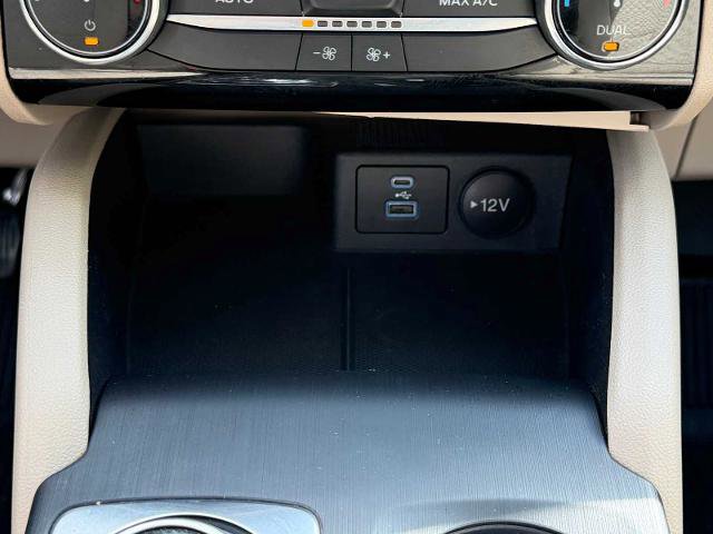 Certified 2022 Ford Escape SE AWD/4WD image 18