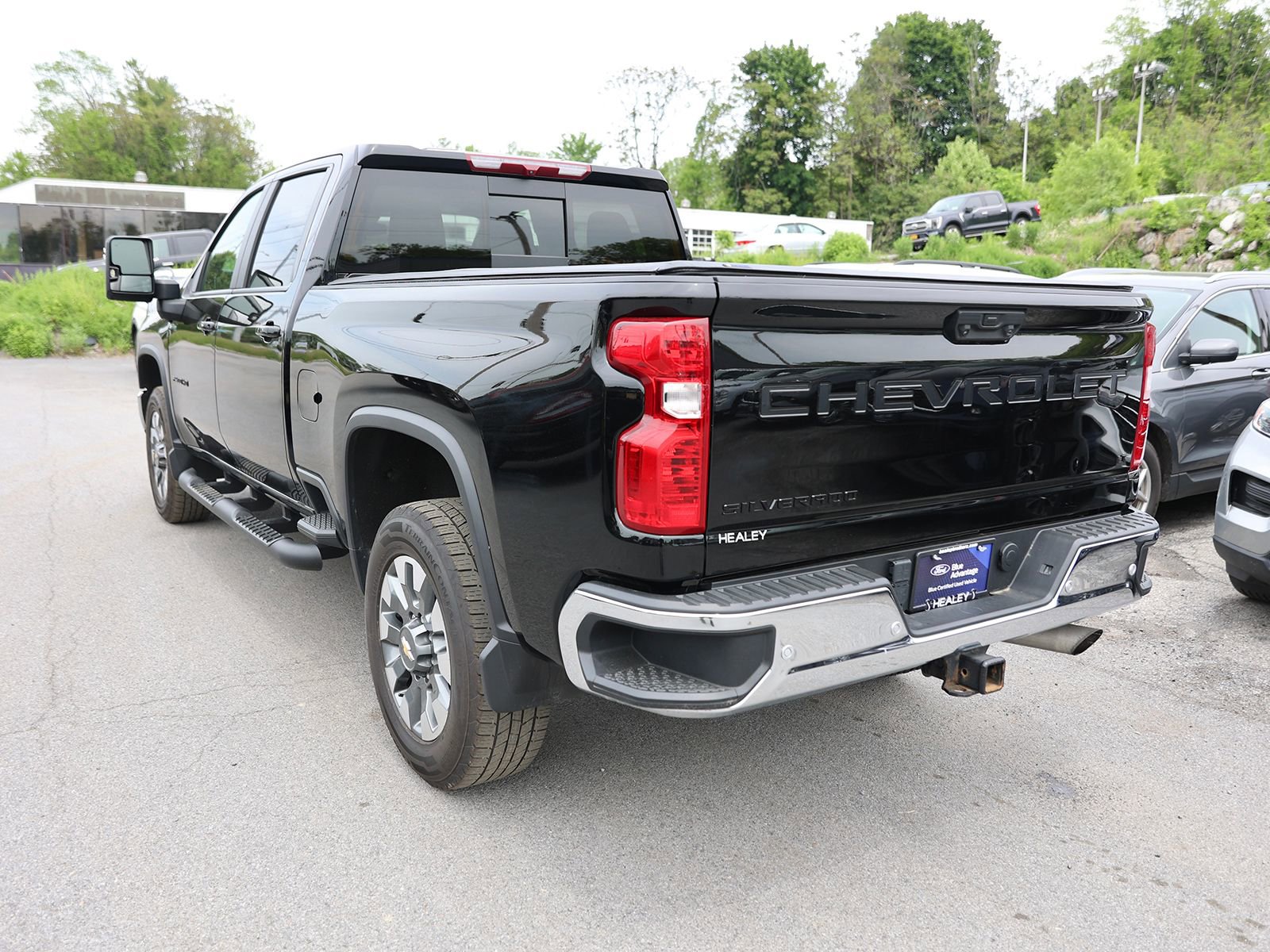 Used 2025 Chevrolet Silverado 2500 LT w/ All Star Edition AWD/4WD image 5