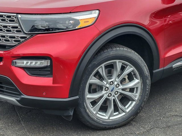 Certified 2024 Ford Explorer Limited AWD/4WD image 4