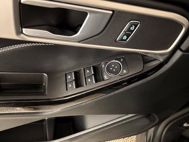 Certified 2024 Ford Explorer ST RWD image 16