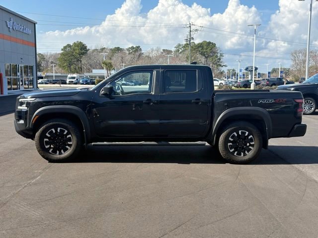 Used 2022 Nissan Frontier PRO-4X image 2