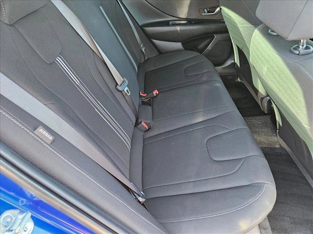 Used 2024 Hyundai Elantra SEL image 19