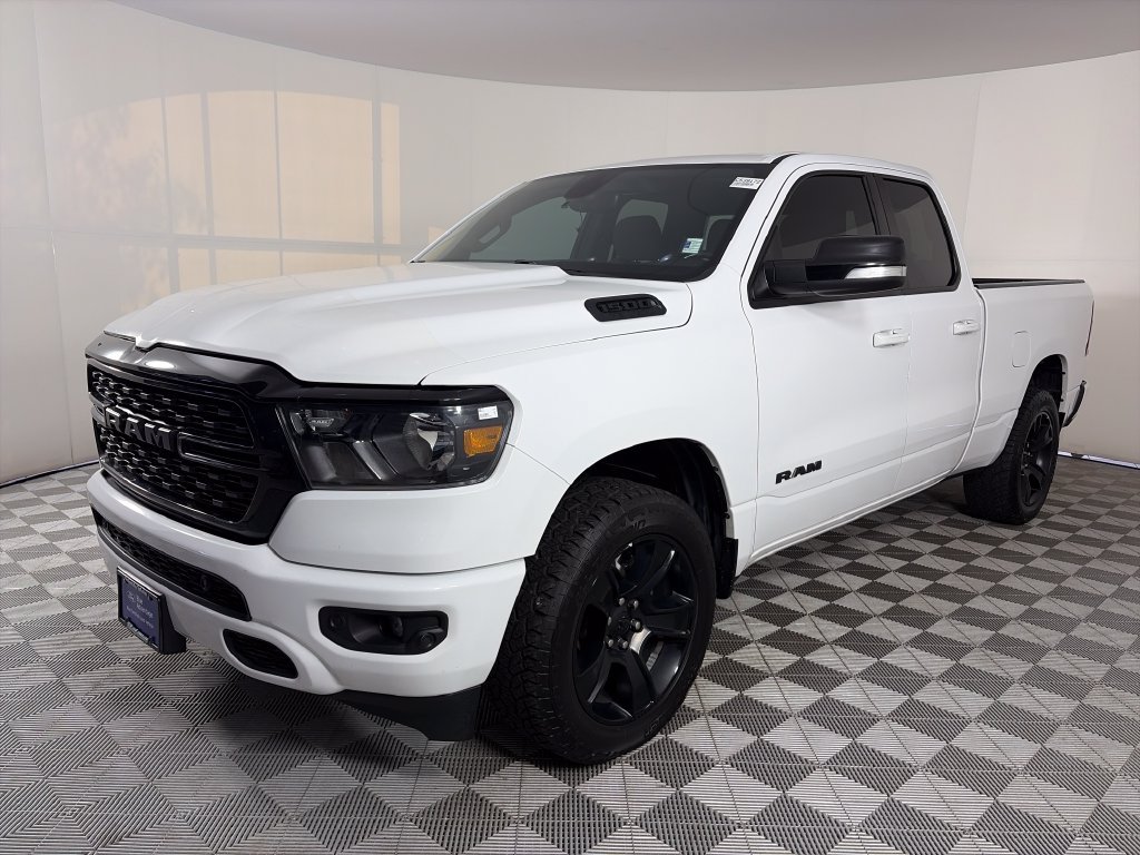 Used 2022 RAM 1500 Big Horn AWD/4WD image 3