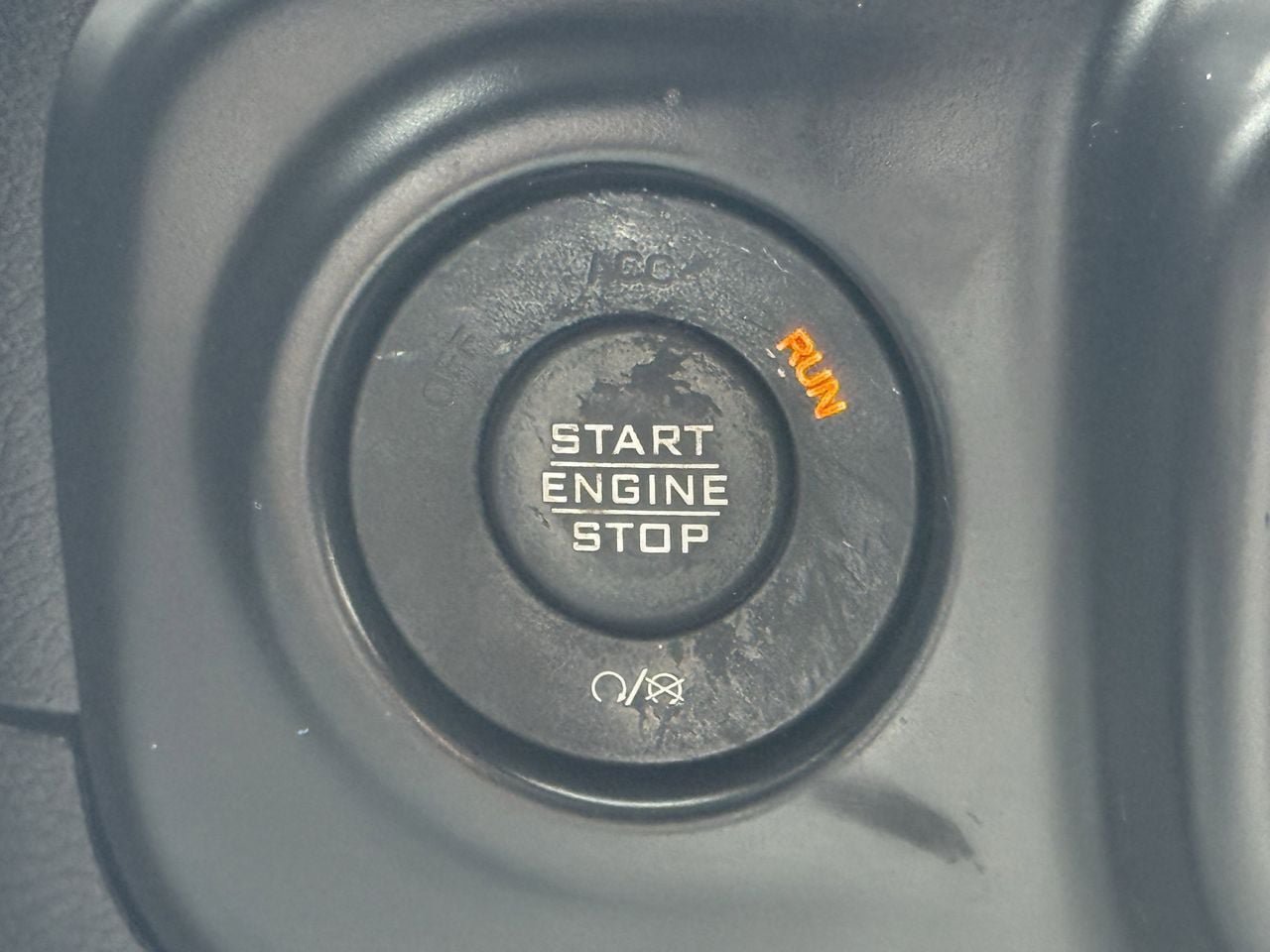 Used 2021 Jeep Wrangler Unlimited Sahara AWD/4WD image 22